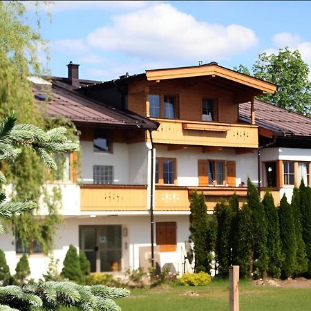 Appartement Steinbock Санкт Йохан ин Тирол Екстериор снимка